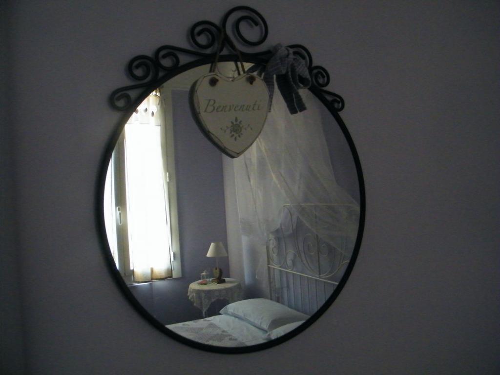 Appartamento Vacanze I Provenzali Bordighera Rum bild